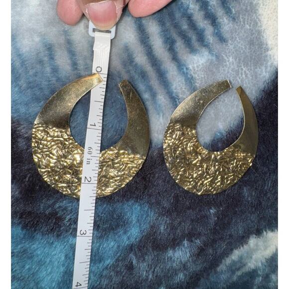 EARRINGS Golden Textured/Smooth Hoops - Picture 2 of 11